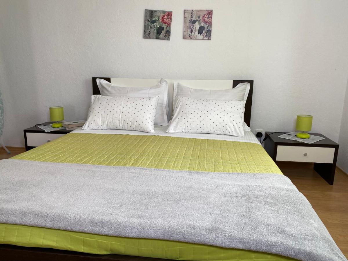Apartment Carmen Трогир Экстерьер фото