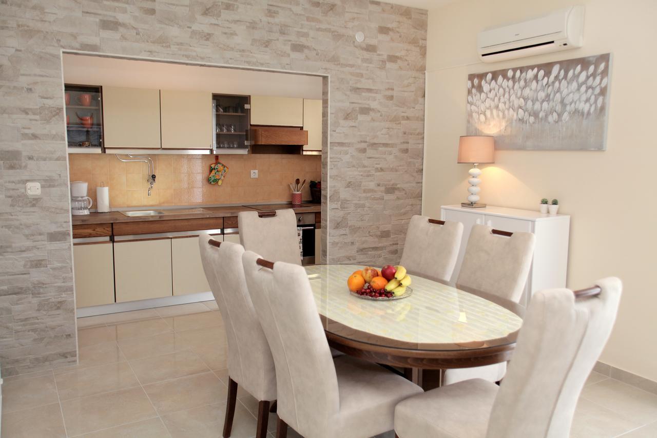 Apartment Carmen Трогир Экстерьер фото