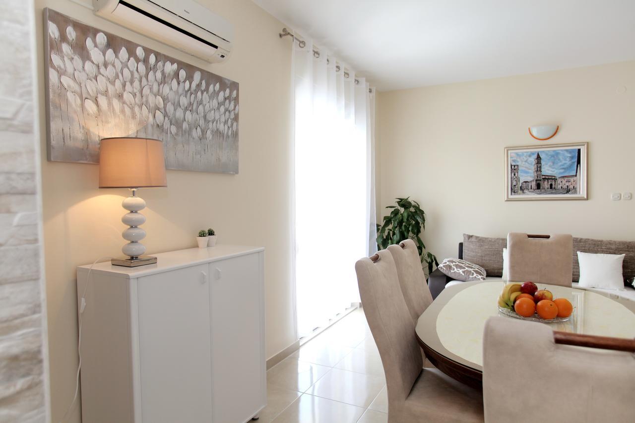Apartment Carmen Трогир Экстерьер фото